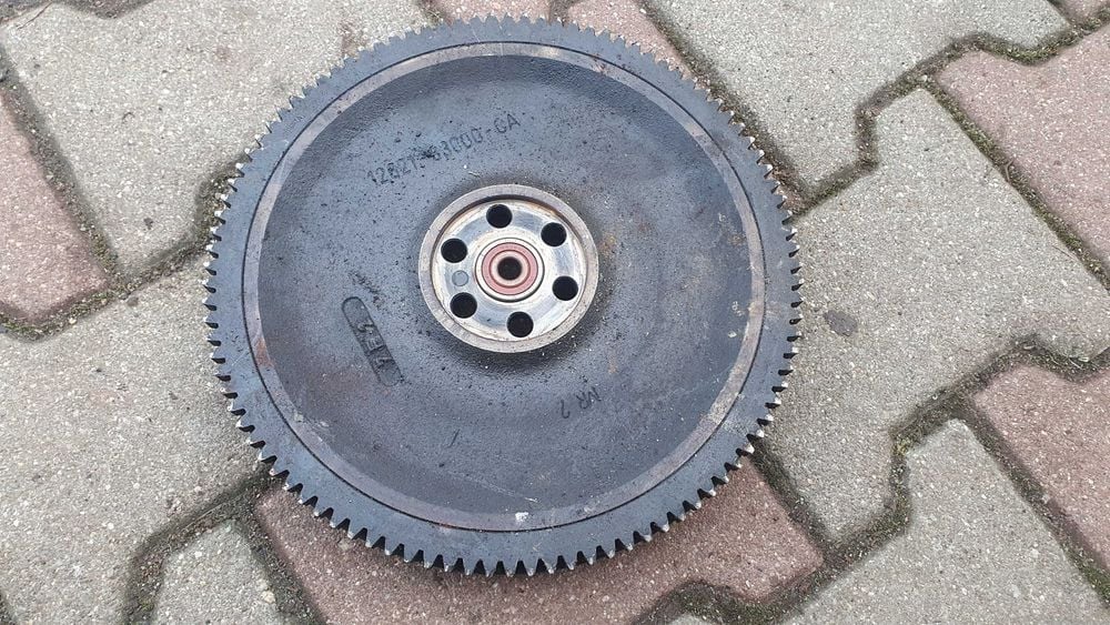 Suzuki Samurai Samuraj - koło zamachowe w bardzo dobrym stanie