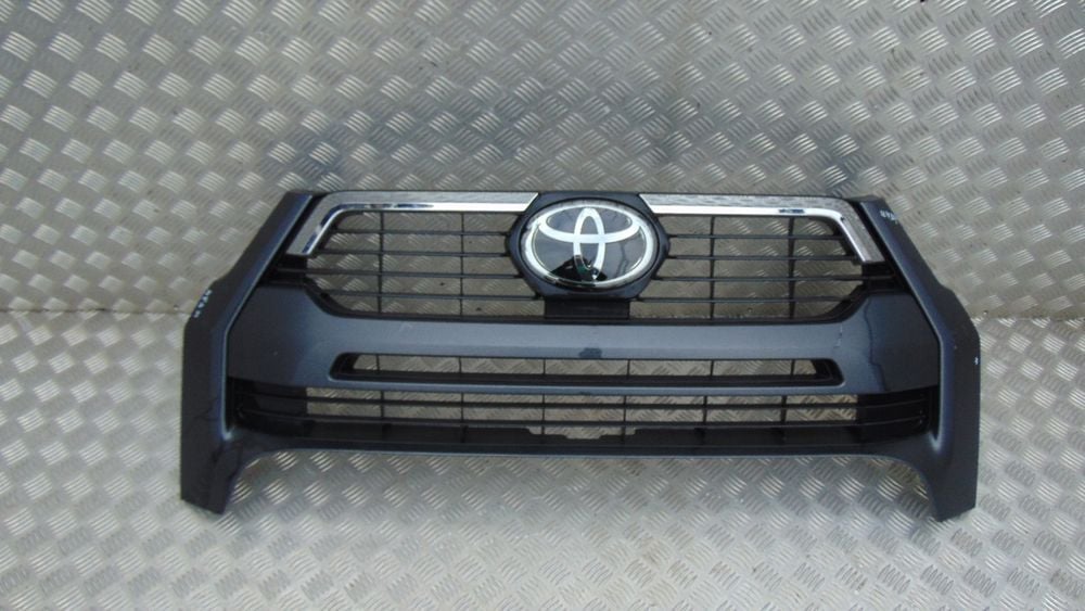 toyota hilux invincible atrapa grill !