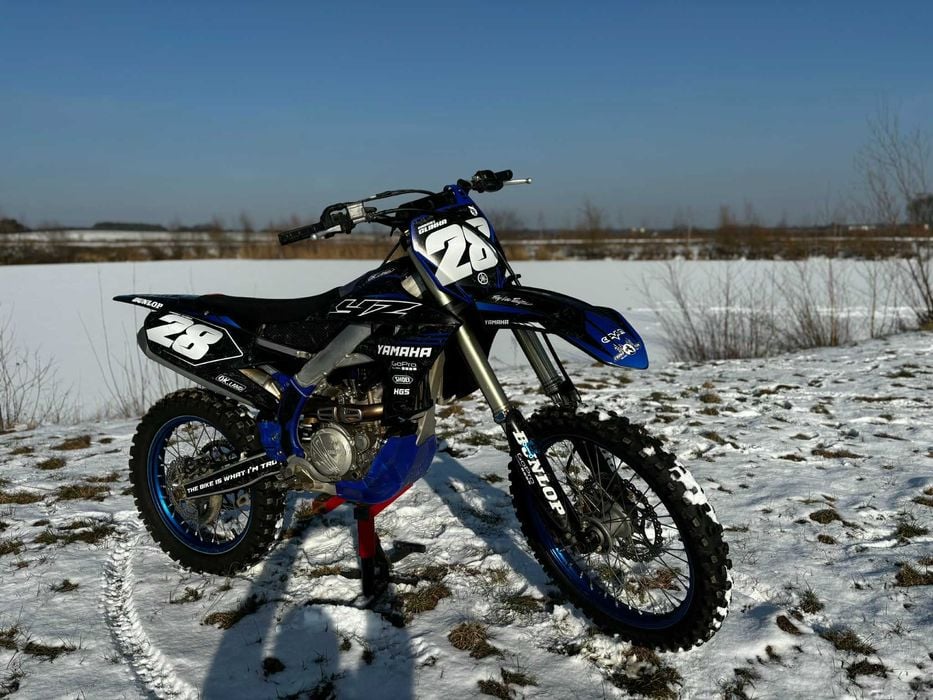 Yamaha YZ250F 2022  NOWE:  -Cylinder, -Tłok, -Głowica, -Zawory, -Korba