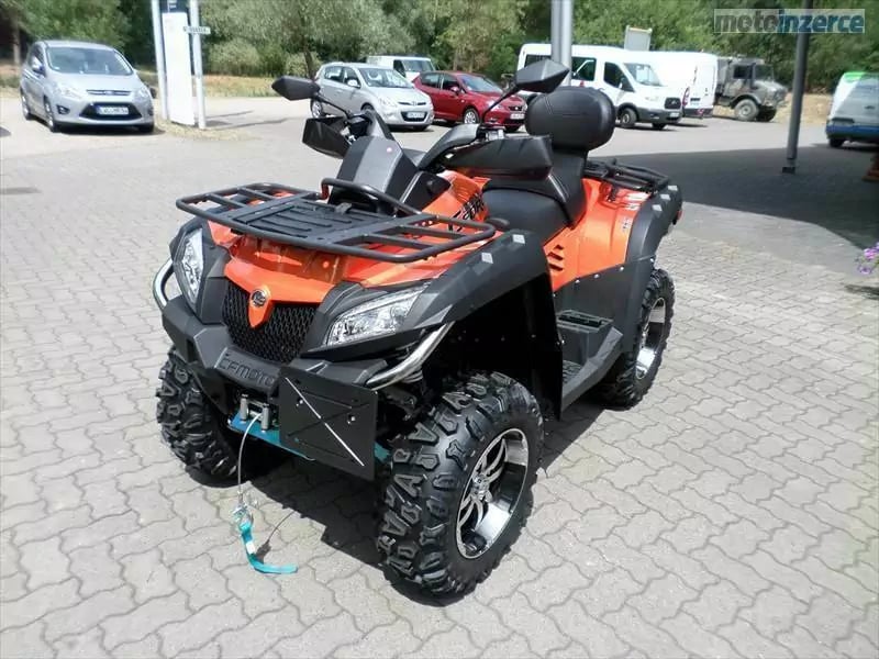CFMOTO CForce 820