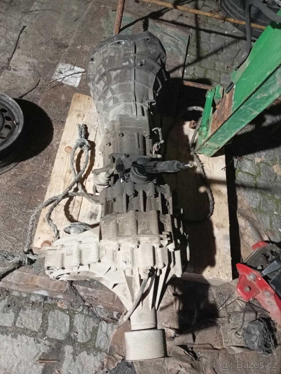 Převodovka Nissan d22 Navara D22 2.5 Di 98 kw