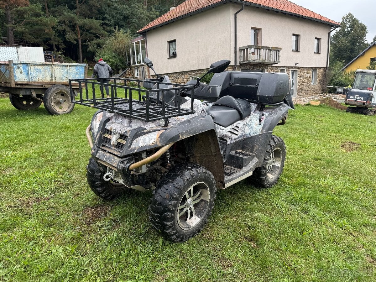 Cf moto x8 Gladiátor