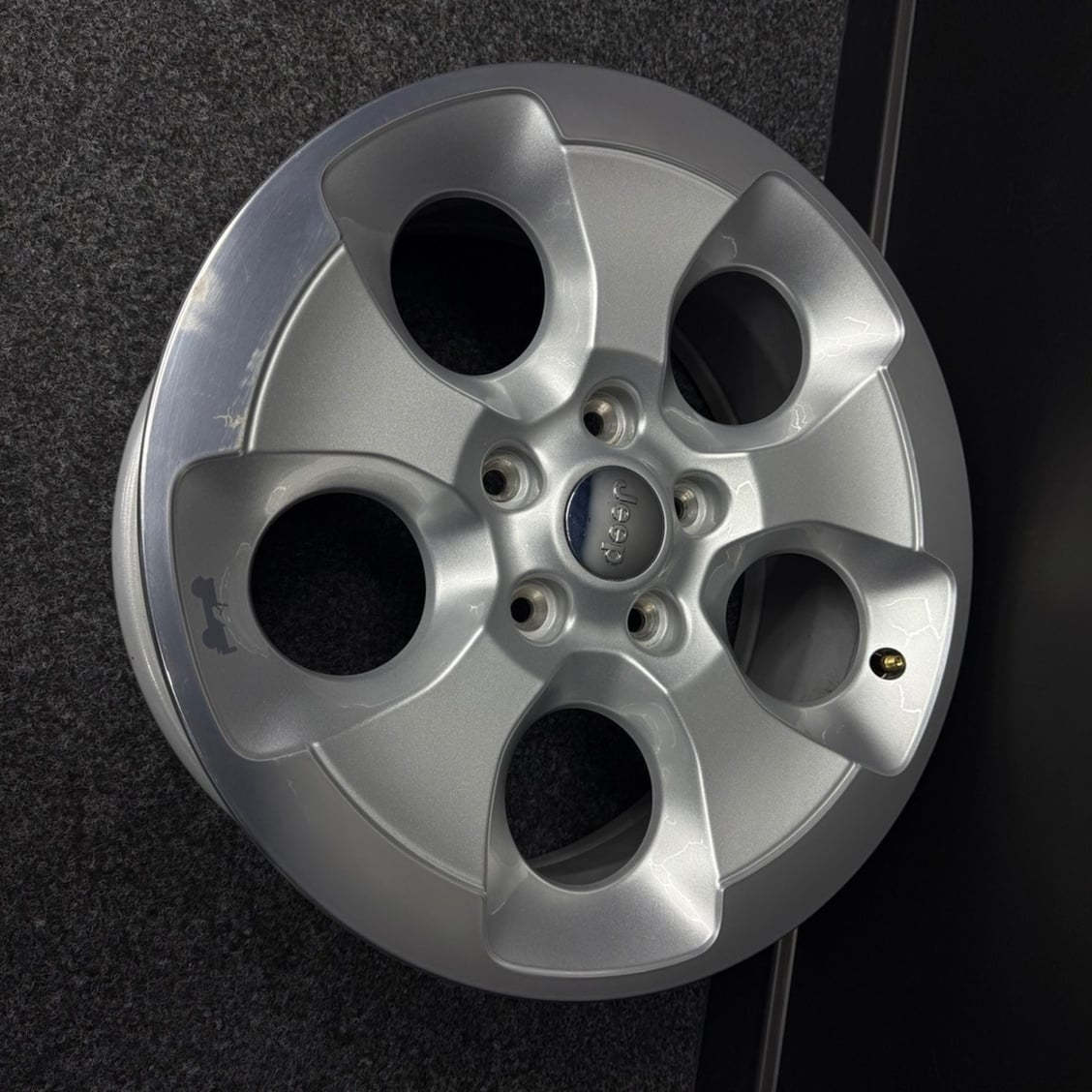 1x 5x127 18” JEEP WRANGLER