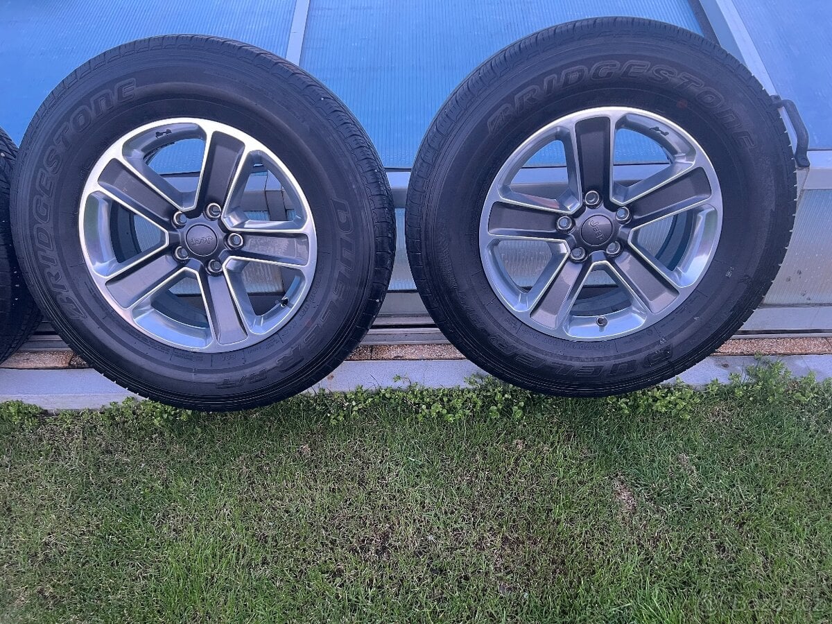 Nové kola Jeep Wrangler 255/70R18 113T Prodám kola Je