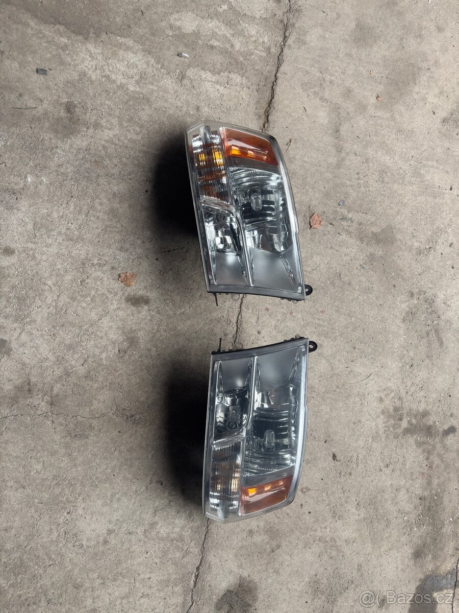 Světla dodge ram 1500