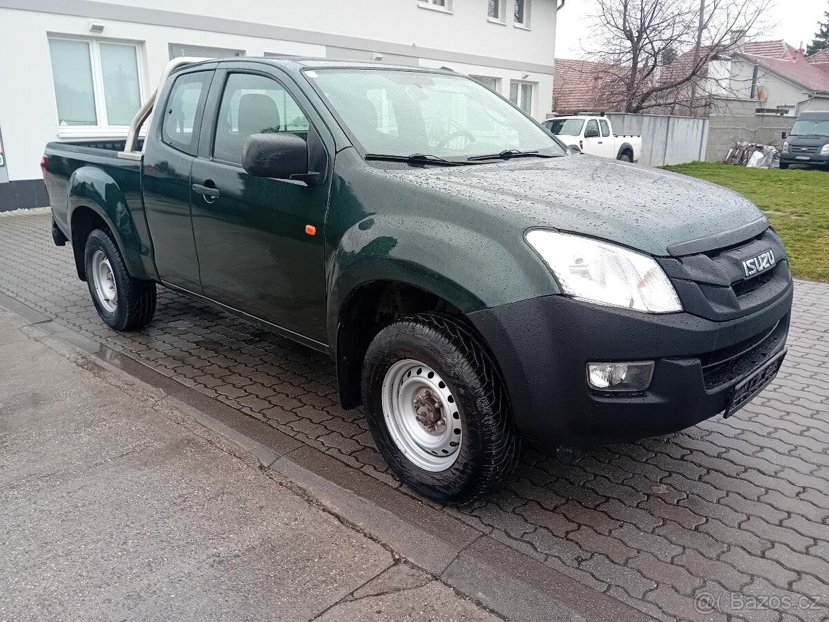 Isuzu D-max Space Cab Custom 4WD