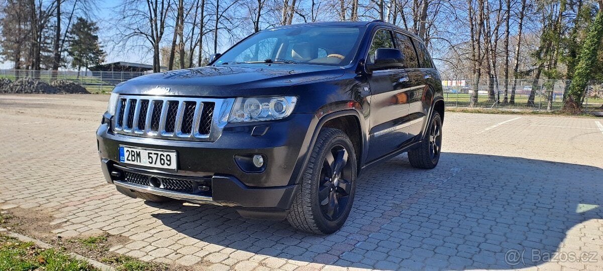 Jeep grand Cherokee + vestavba, nové pneu