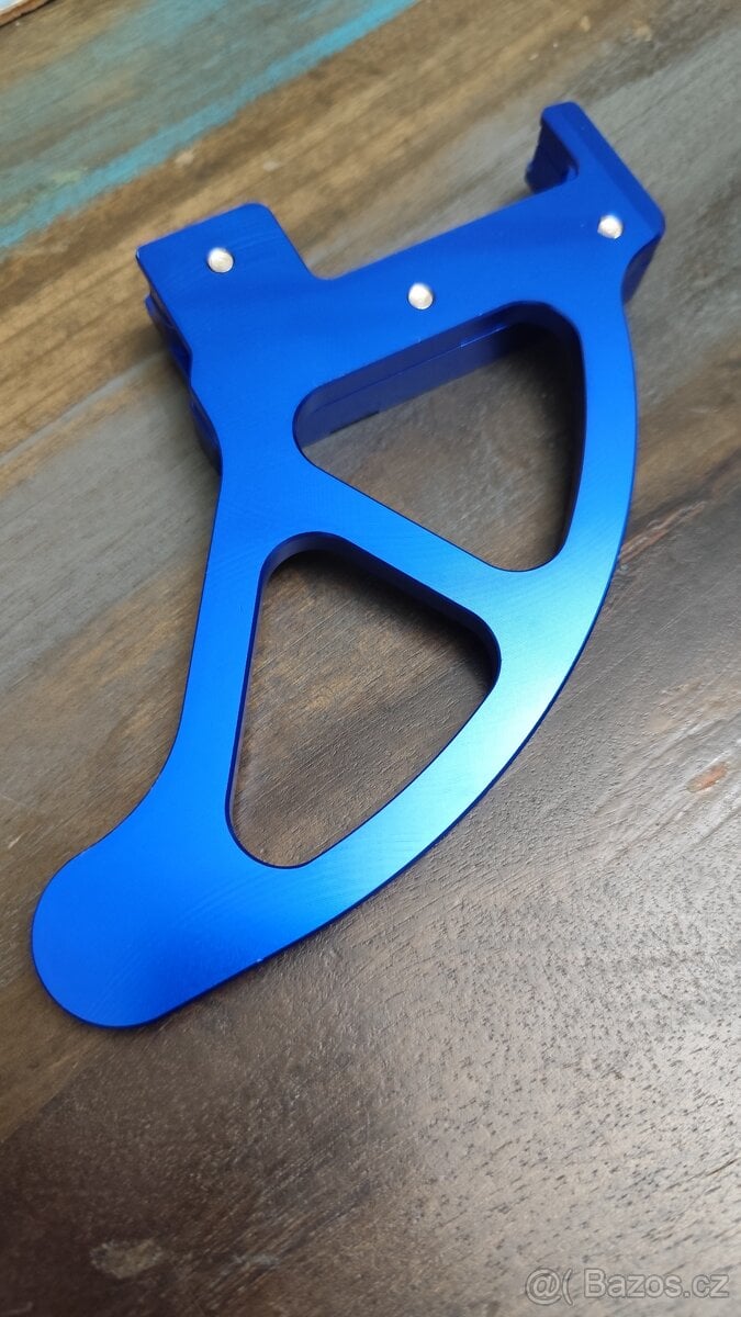 Kryt zadního brzdového kotouče