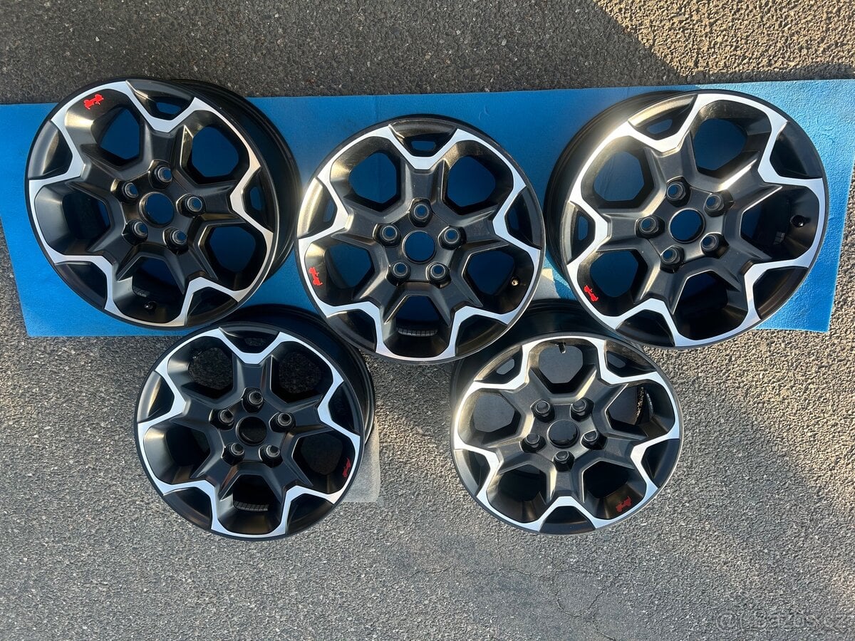 Jeep Wrangler JL JK Rubicon Sahara Gladiátor r17