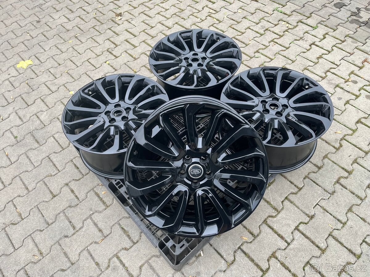 Land Rover Range Rover, kola 22", nové letní pneu