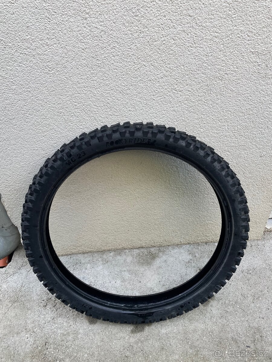 Drapak na predni kolo 21