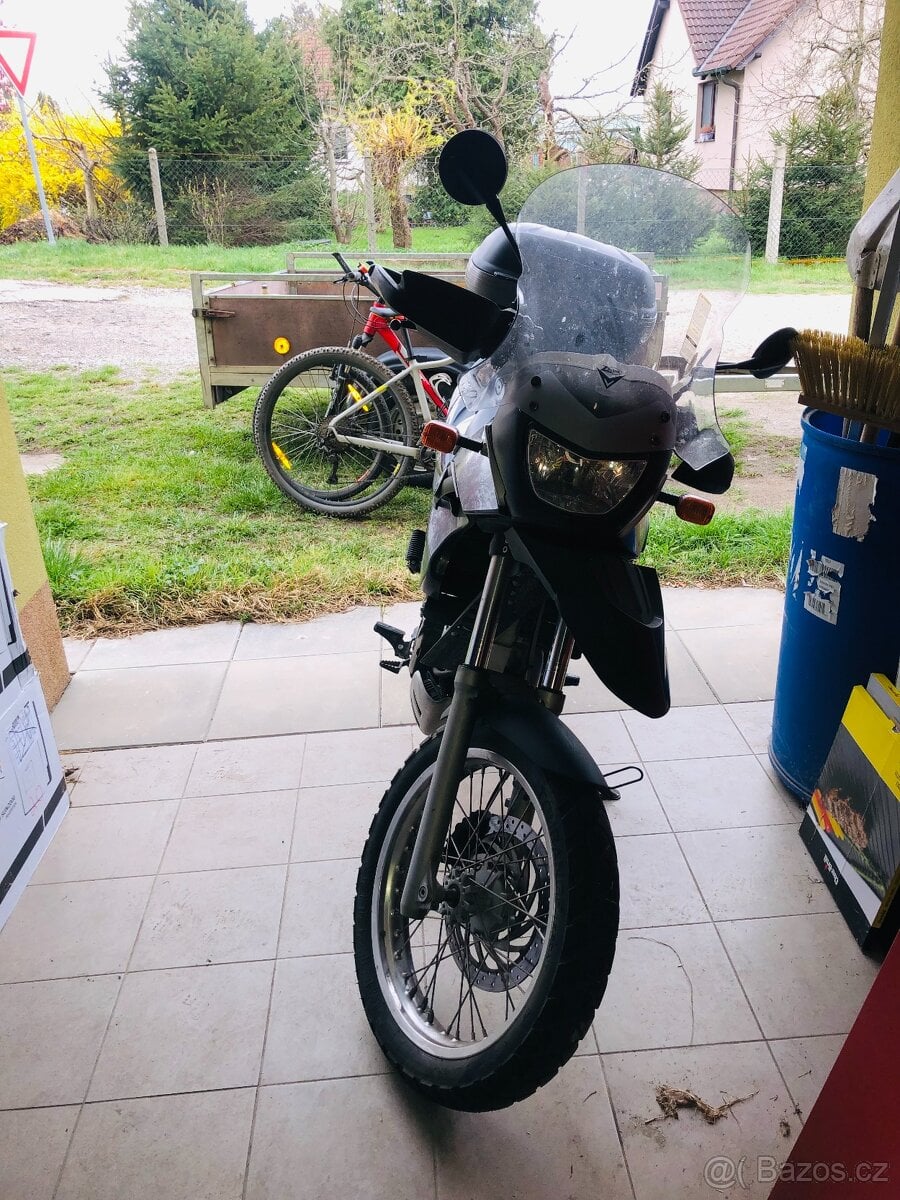 Prodám BMW 650GS, černá