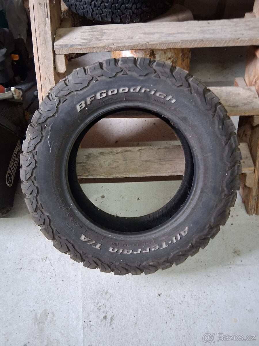 PNEU BFGOODRICH  ALL-Terrain  T/A