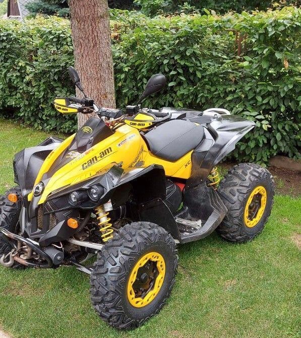 Čtyřkolka Can am bombardier
