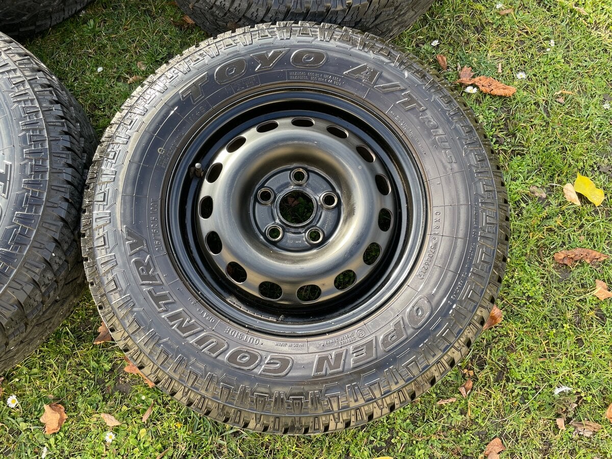 VW T4 syncro orig. plechy 215/75/15 offroad pneu