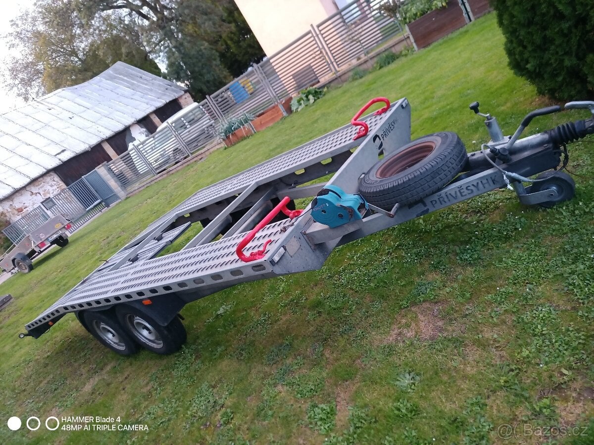 Autovlek autoprepravnik