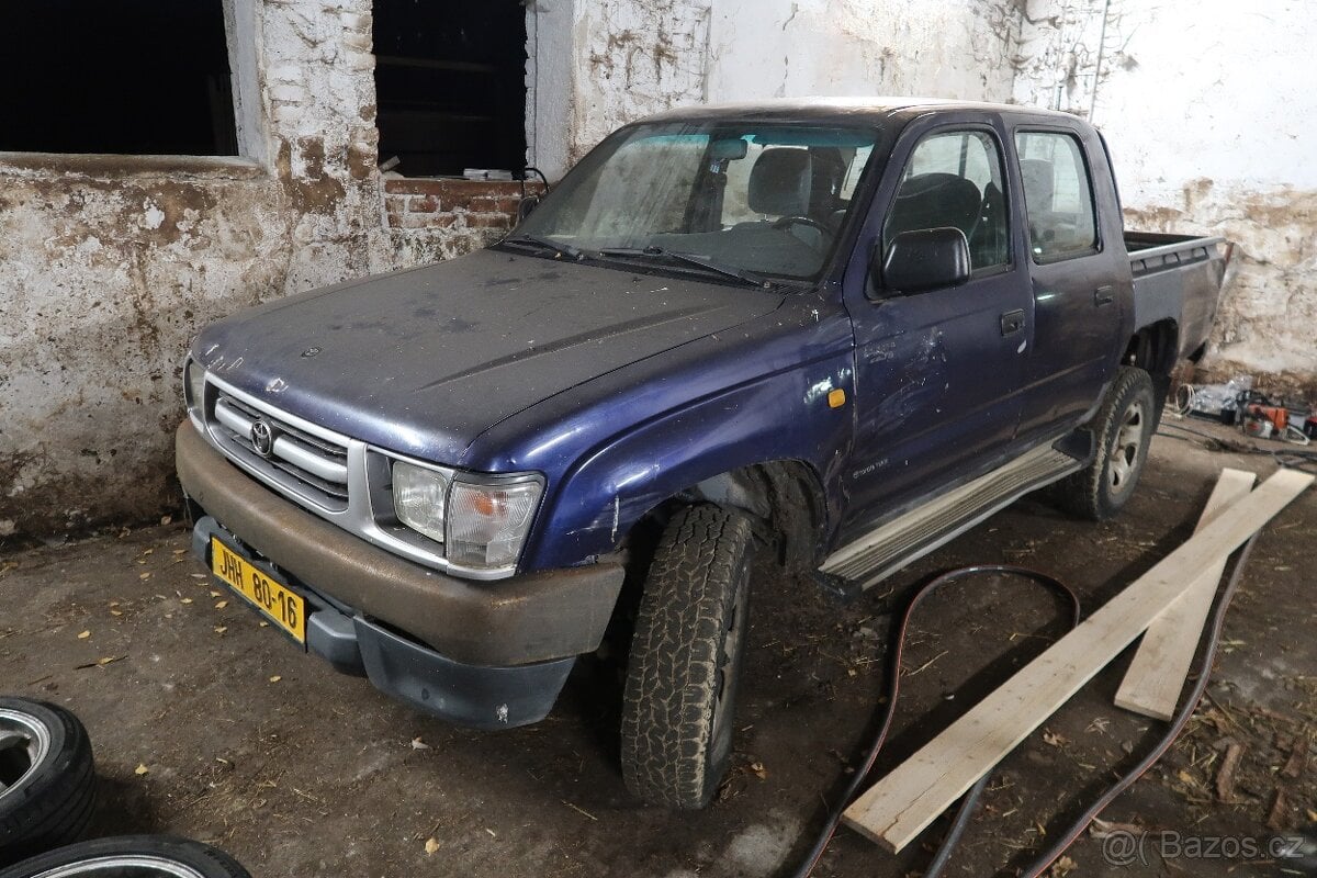 Toyota hilux 2,4TD