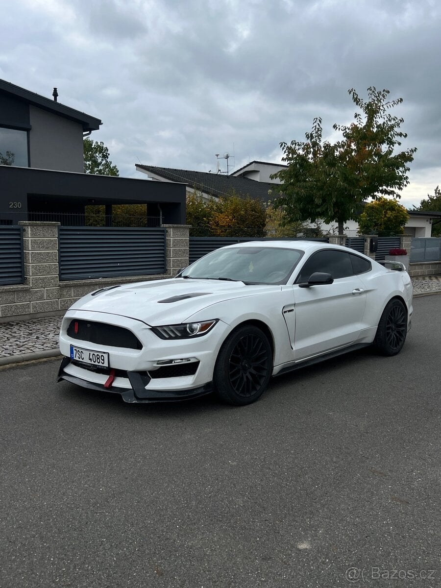 Ford mustang GT 5.0 /// 2017