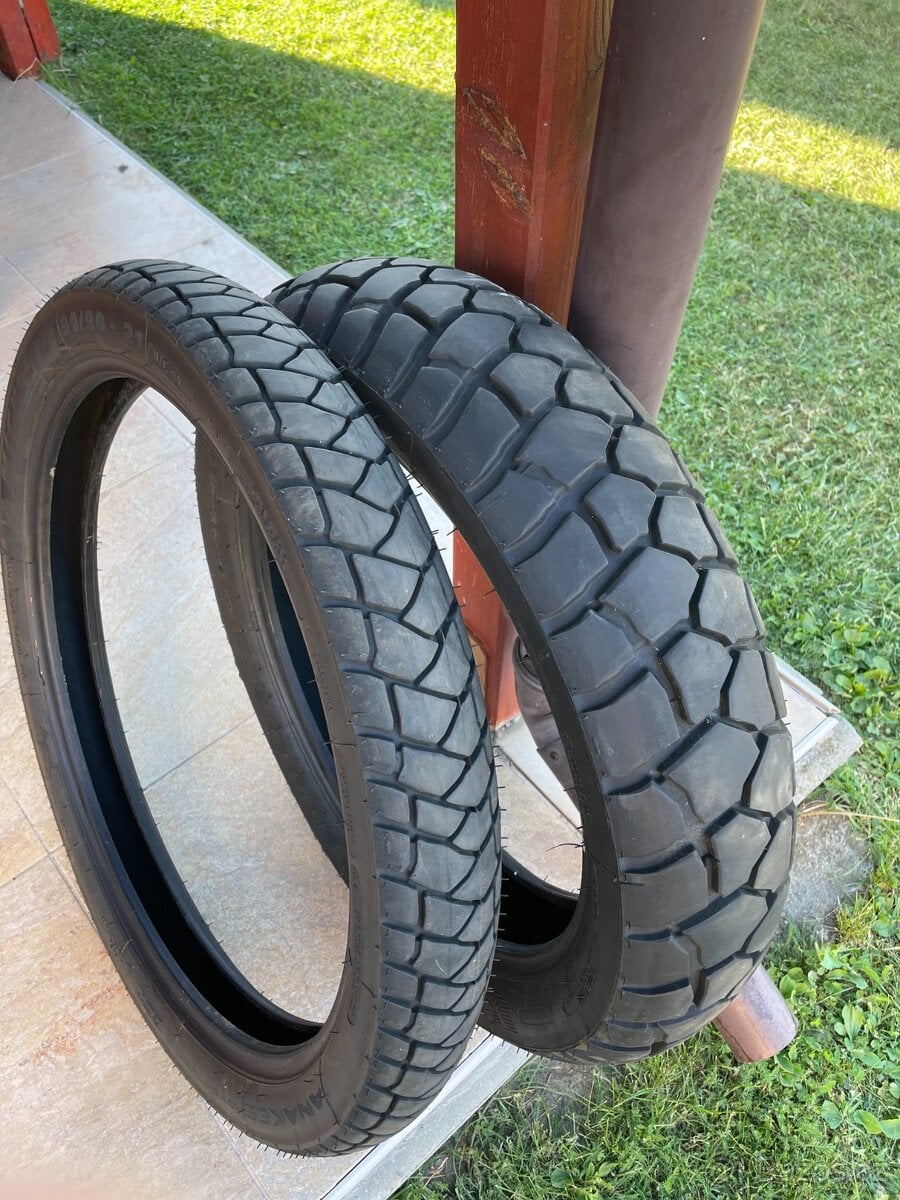 Moto- pneu : Michelin Anakee Adventure