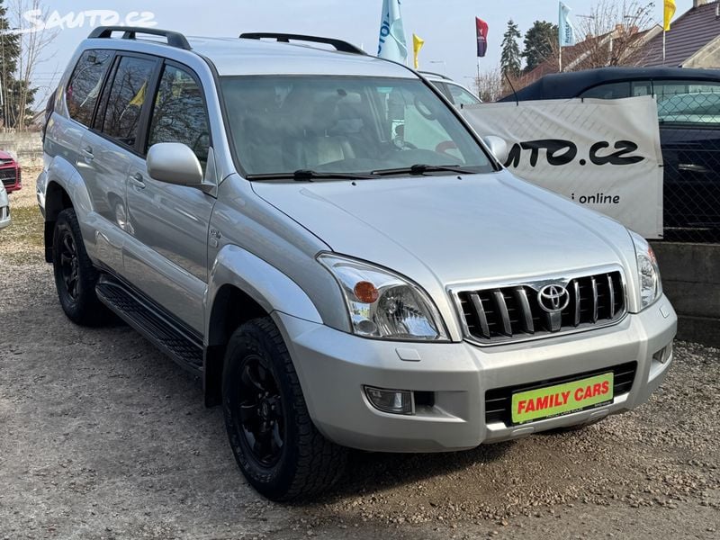 Toyota Land Cruiser, 3.0,PRAVIDELNÝ SERVIS