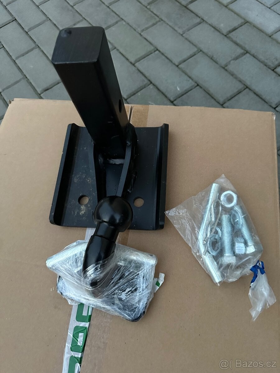 Prodám nový originál Hak - tažné rv. 2023/24 Ford/ amarok