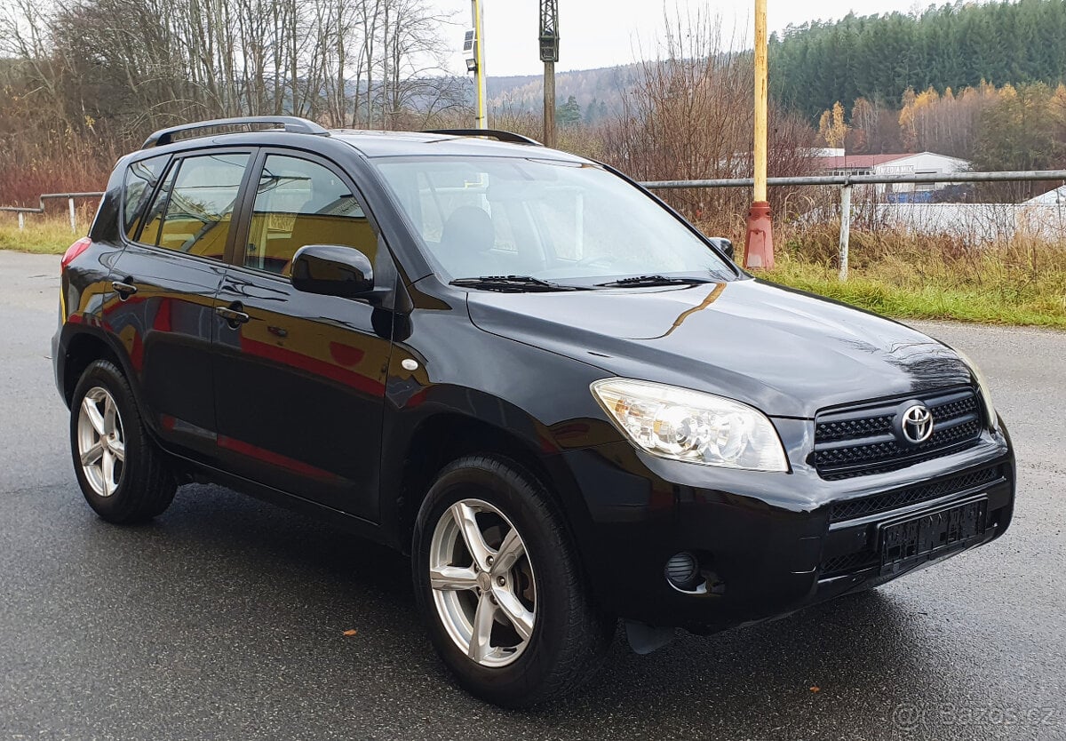 Toyota Rav4 2.0i, 112kw., Sol, 2009, 4x4, Tažné, Bez koroze.