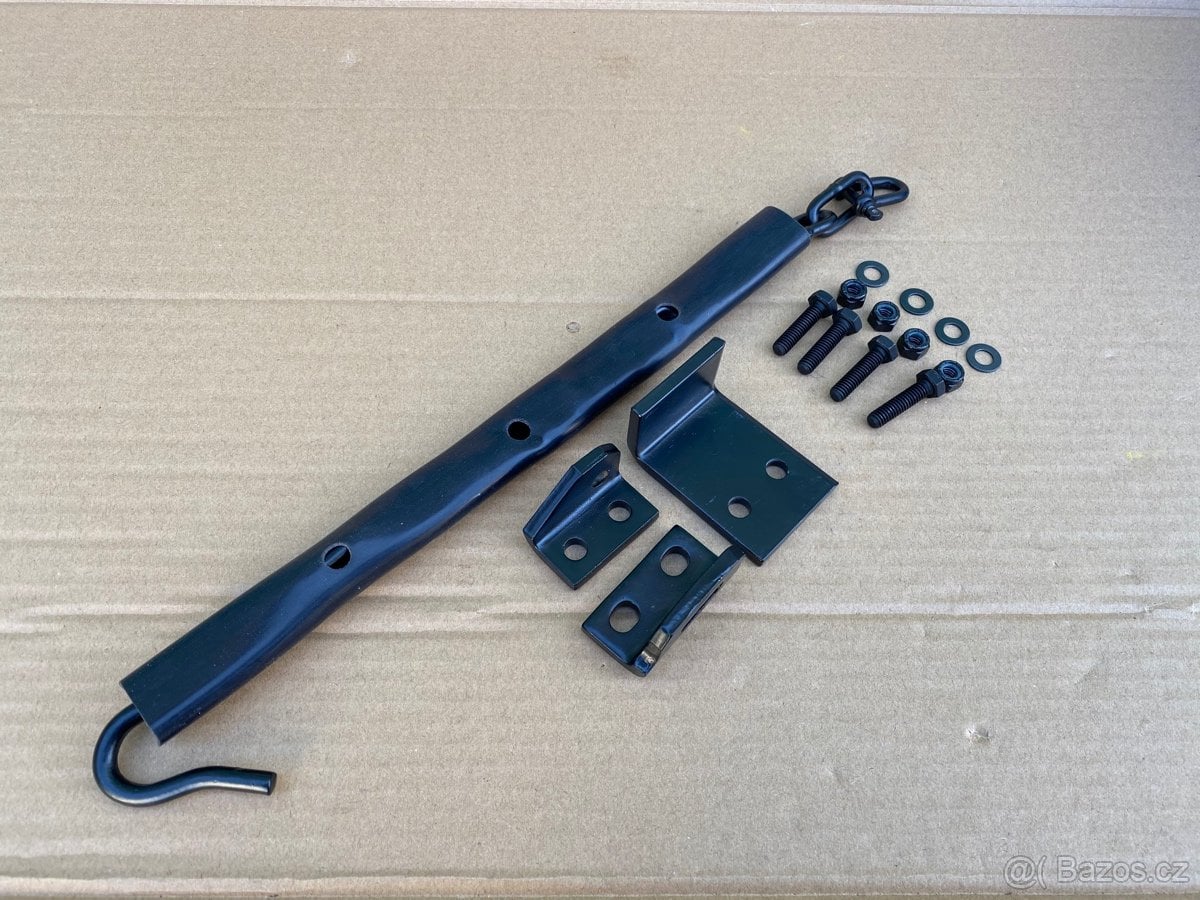 HUMVEE řetězy čela