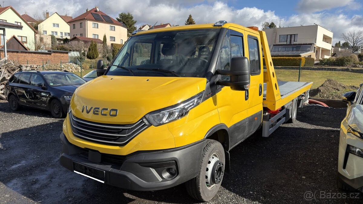 Nové Iveco Daily 72-180 dvojkabina, odtahový speciál, 558km