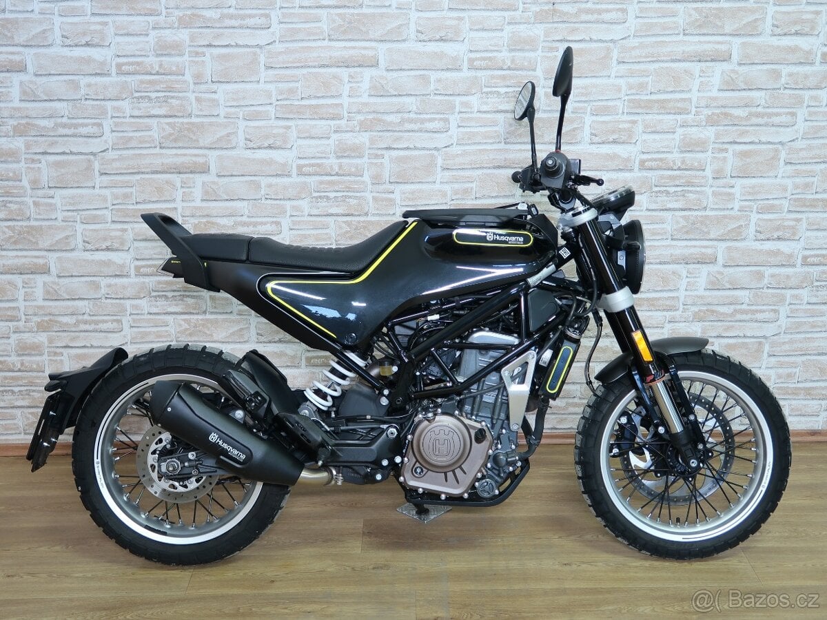 Husqvarna Svartpilen 401 4700km, po servisu
