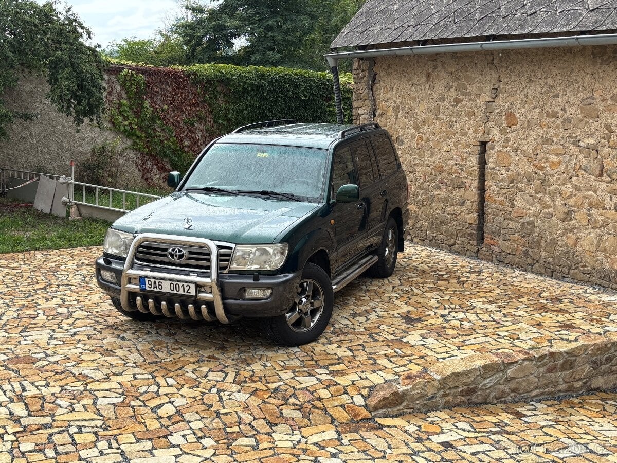 Toyota Land Cruiser HDJ100 4,2