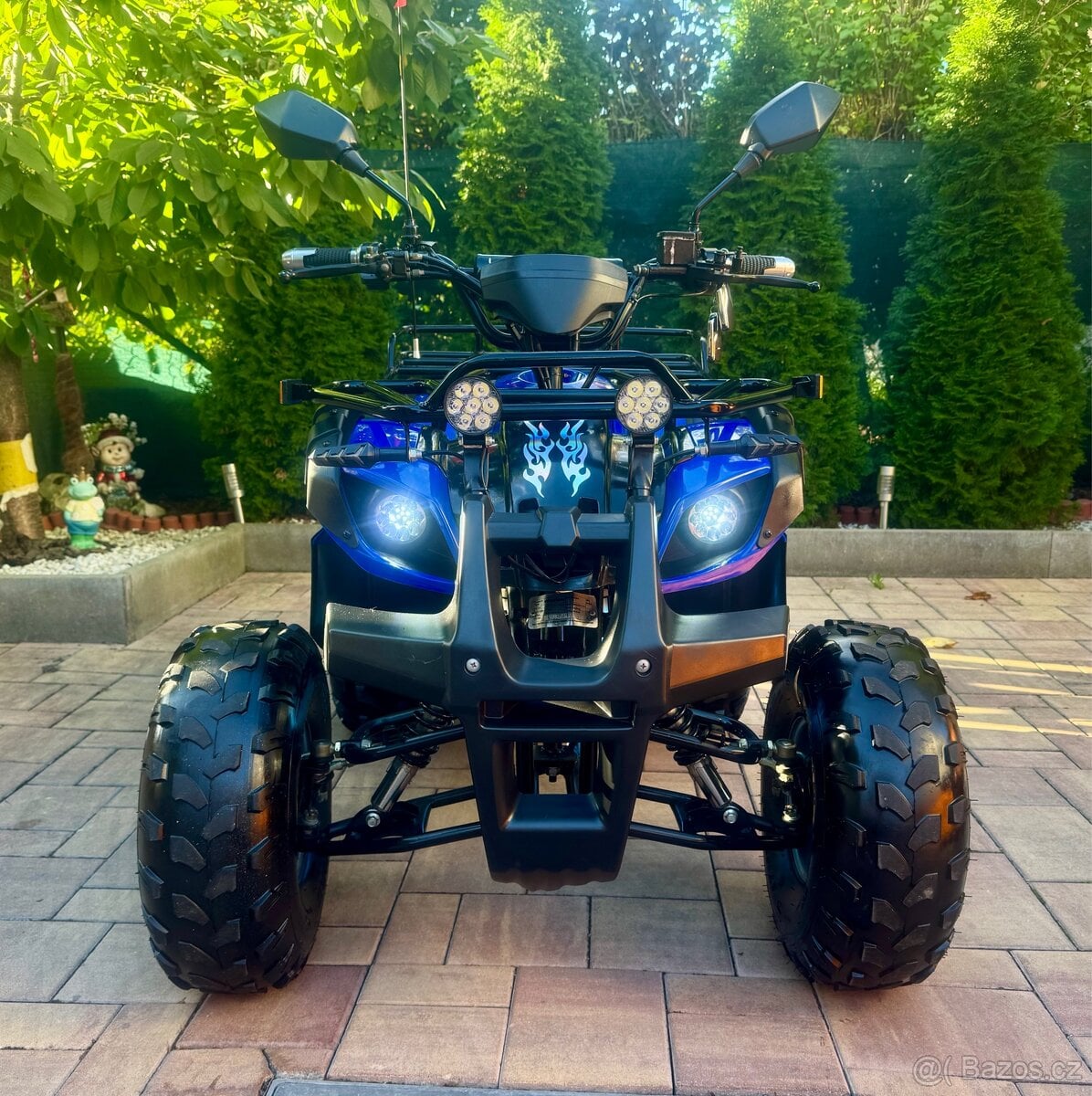 Elektrická čtyřkolka Hecht 56150