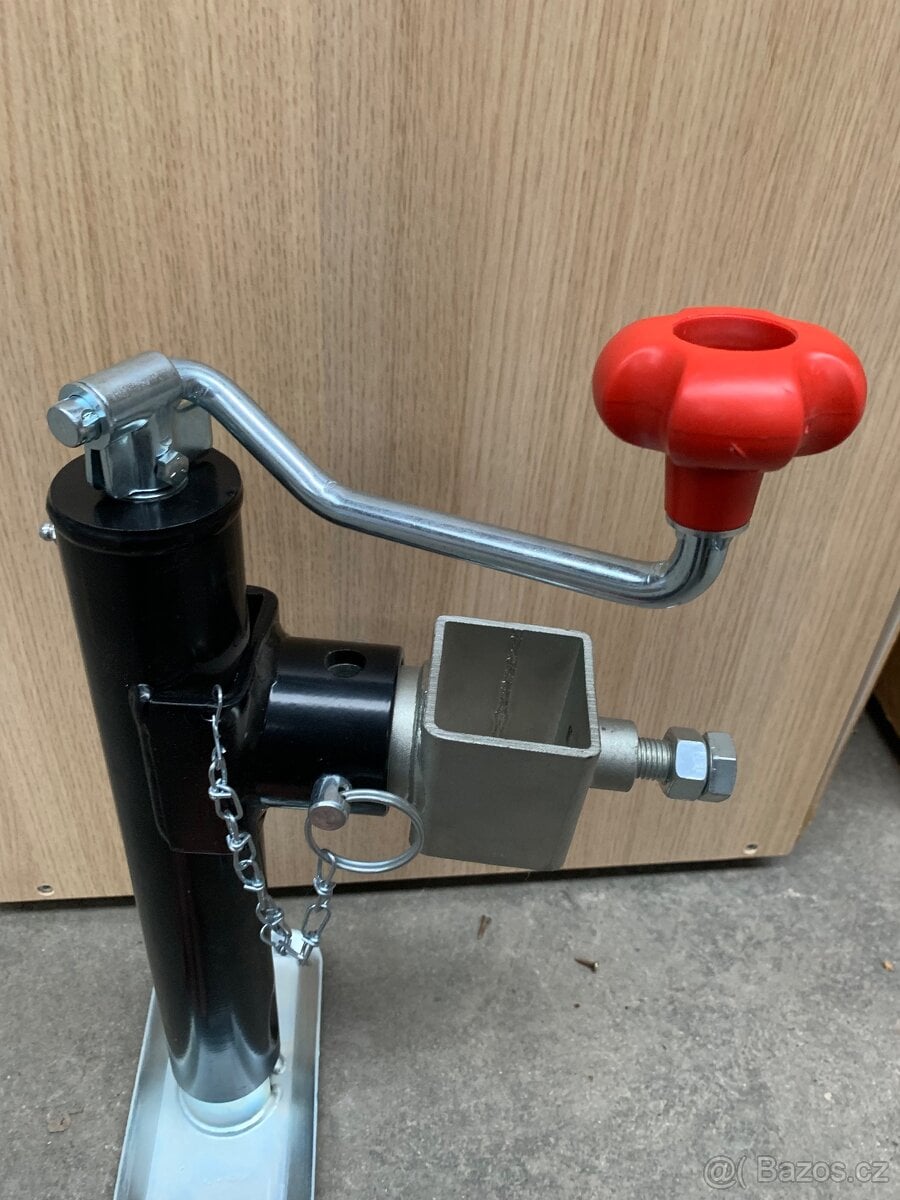 Podpěrná noha vlek ATV