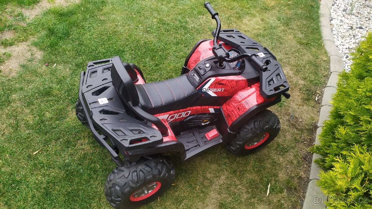 Dětská čtyřkolka