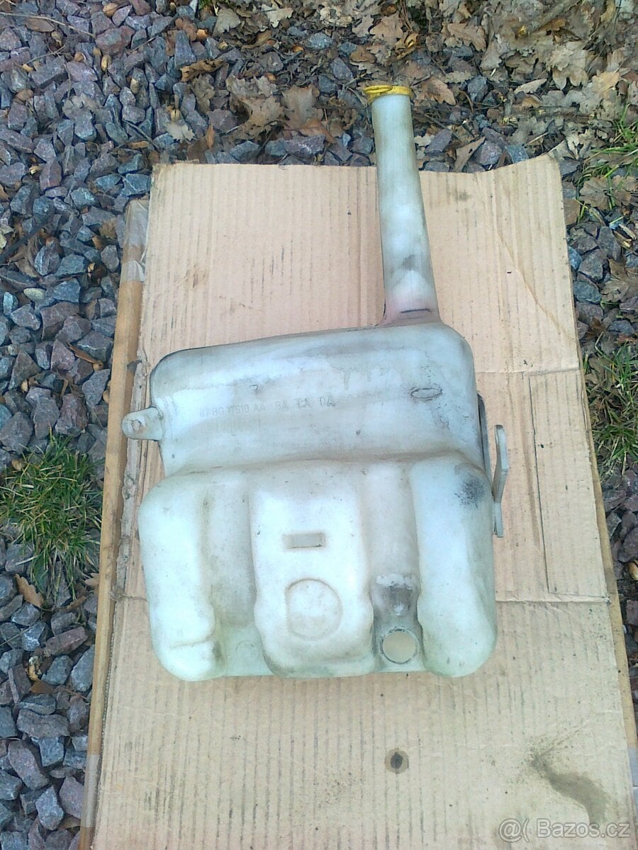 Ford Sierra, Siera 2.0 DOHC - orig. Ford náhradní díly