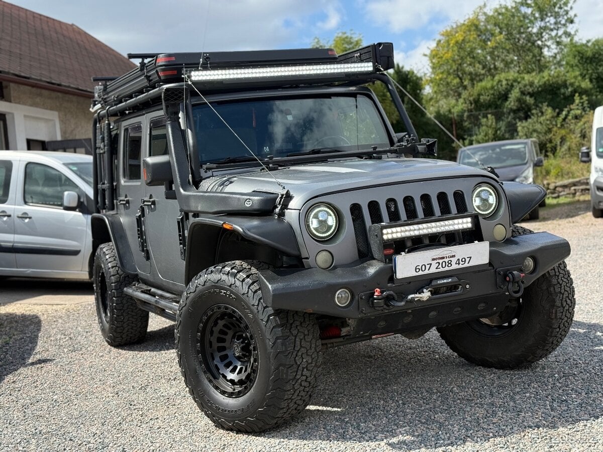 Jeep Wrangler Unlimited 2.8CRDI / FULL SPEC EXPEDICE / STAN