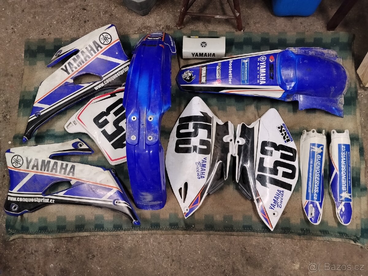 Pradám plasty Yamaha YZF250