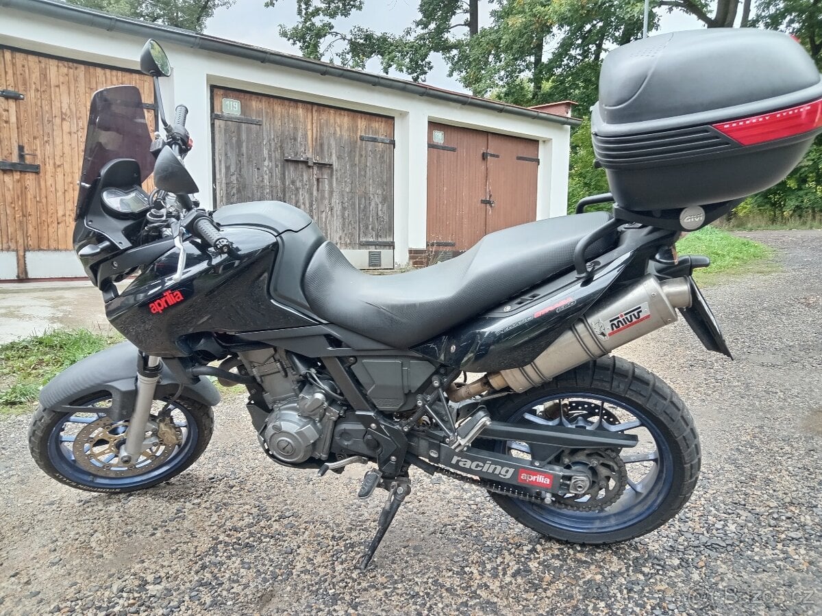 Aprilia pegaso strada