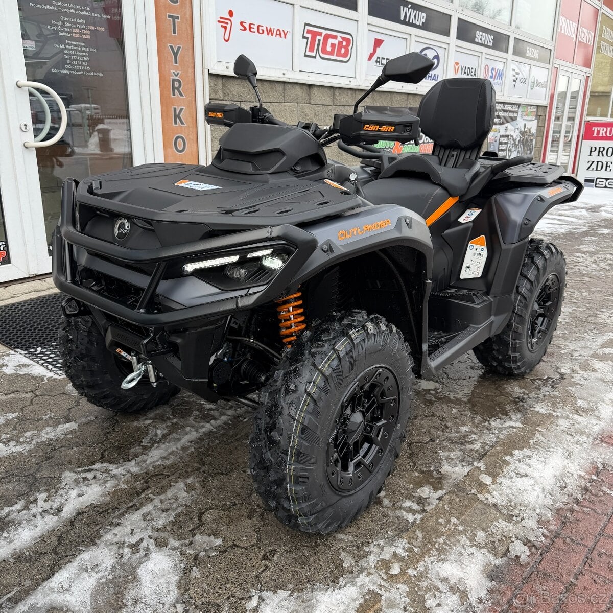 CAN-AM Outlander Max 1000R XT-P INT, MY25, SPZ,BLACK EDITION
