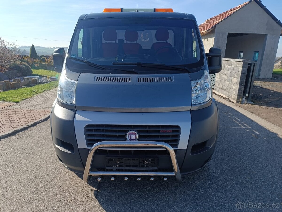 Prodám Fiat DUCATO 3.0 130kW odtahový speciál