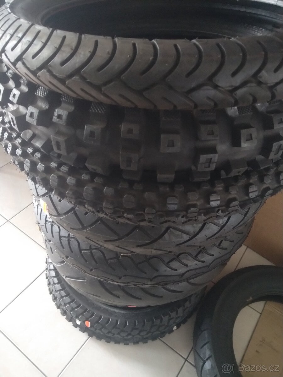 Pneumatiky na motorku