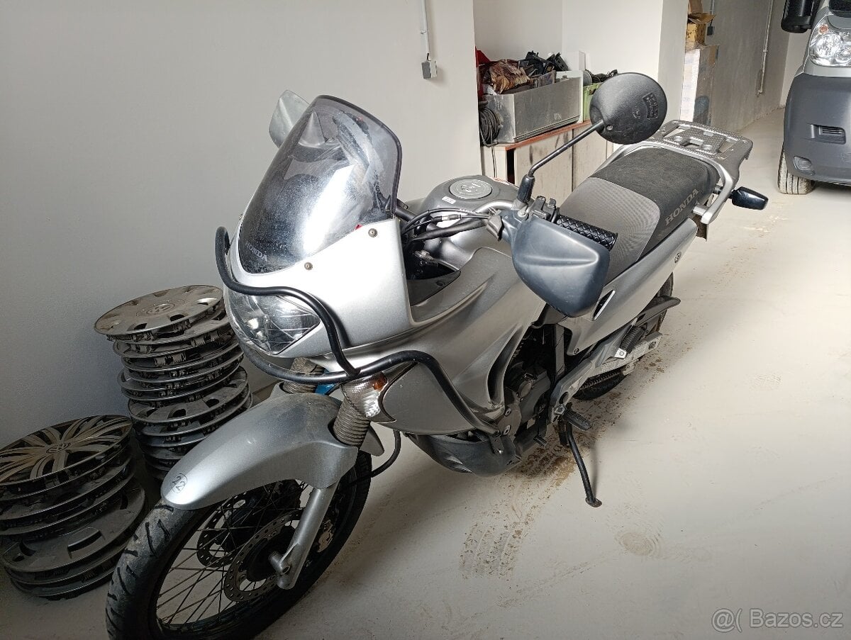 Honda Transalp 650