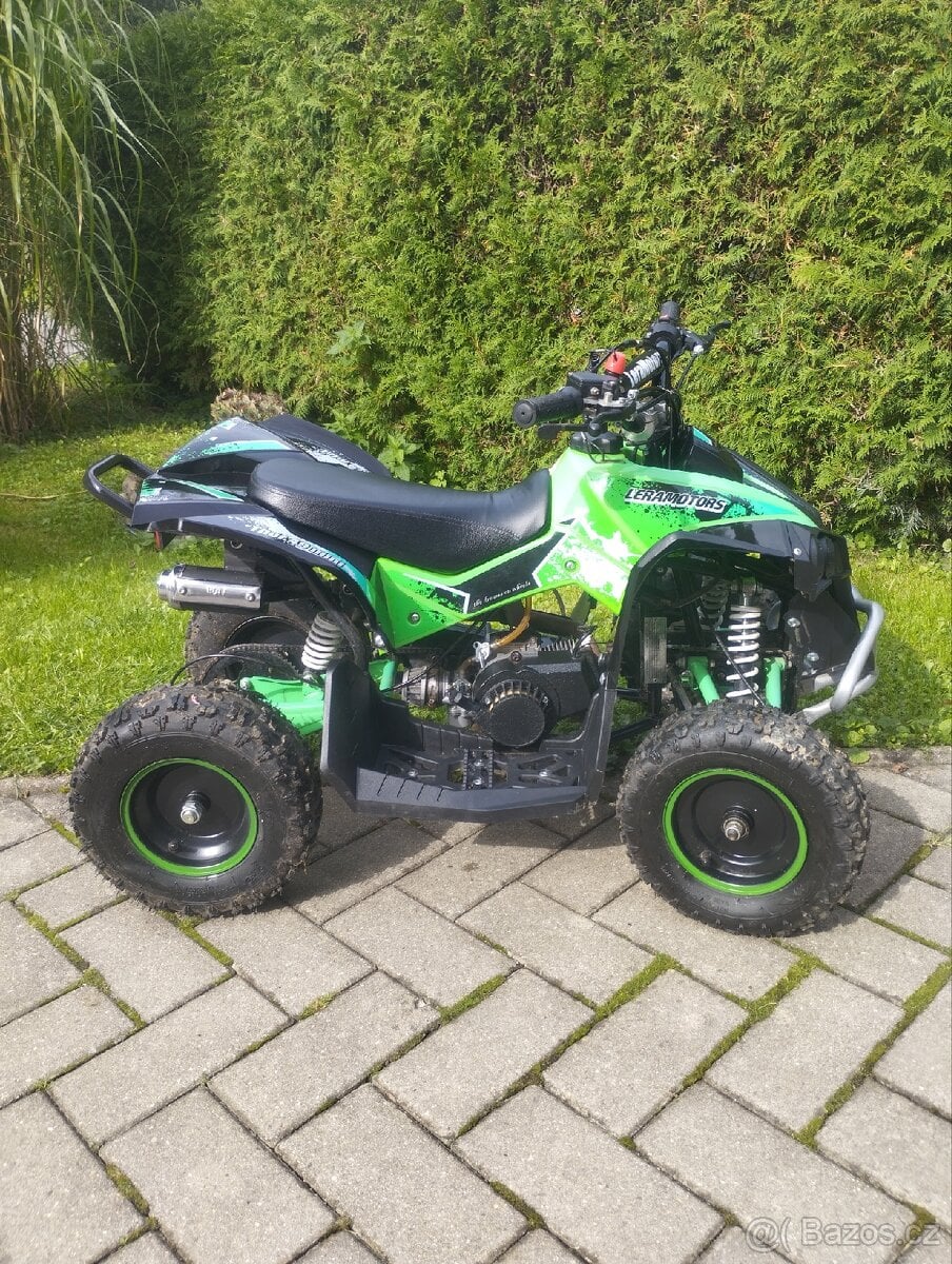 Dětská čtyřkolka 50 ccm