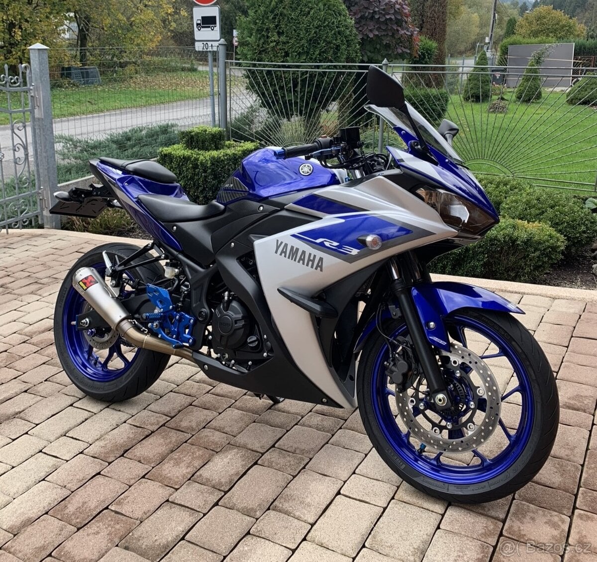 Yamaha YZF R3 2016 - TOP STAV