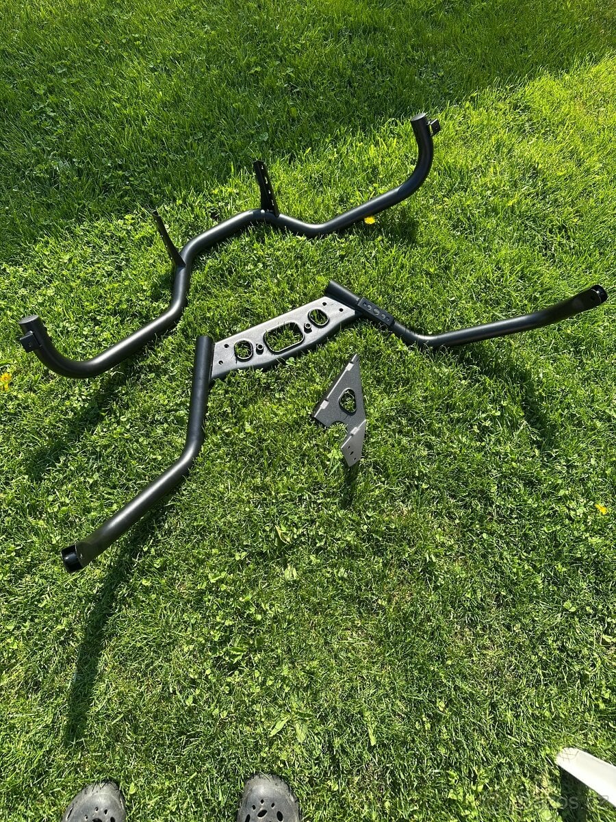 rámy na CF moto 625 Gladiátor