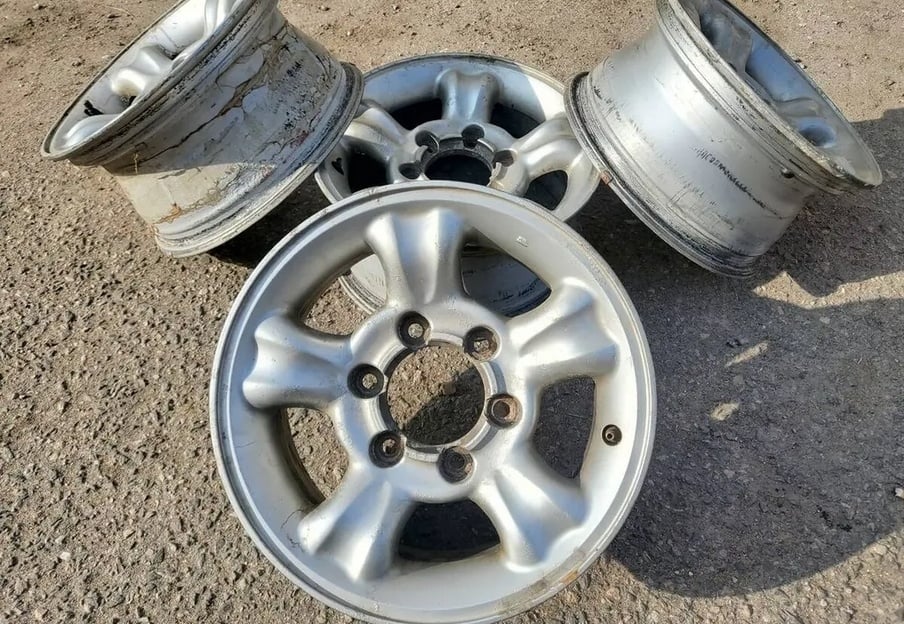 ALU kola R15  Nissan Terrano SUV | 6x139,7 | 7Jx15 ET25