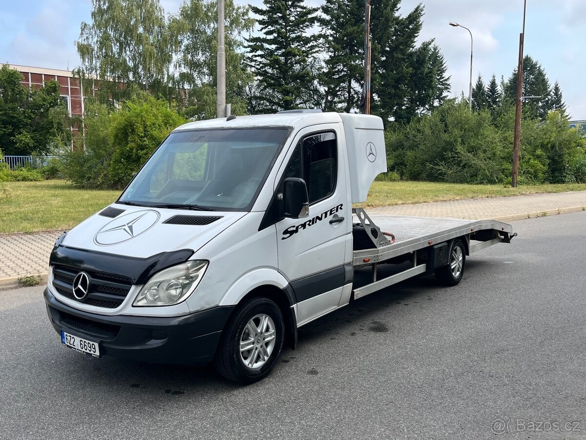 Odtahovka - Odtahový special  Mercedes Sprinter 318 cdi