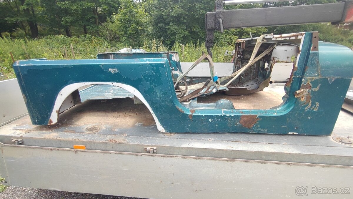 Karoserie JEEP Wrangler YJ