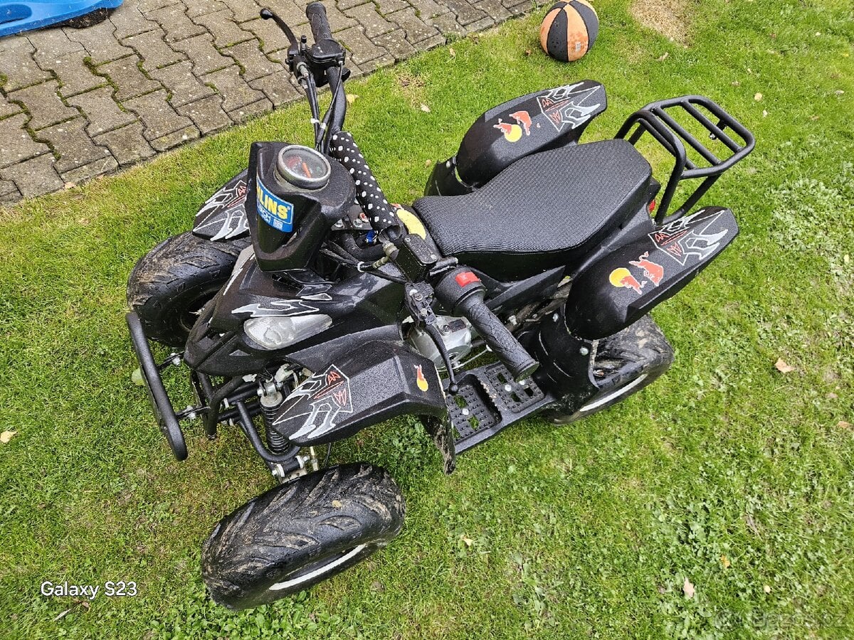 Dětská čtyřkolka