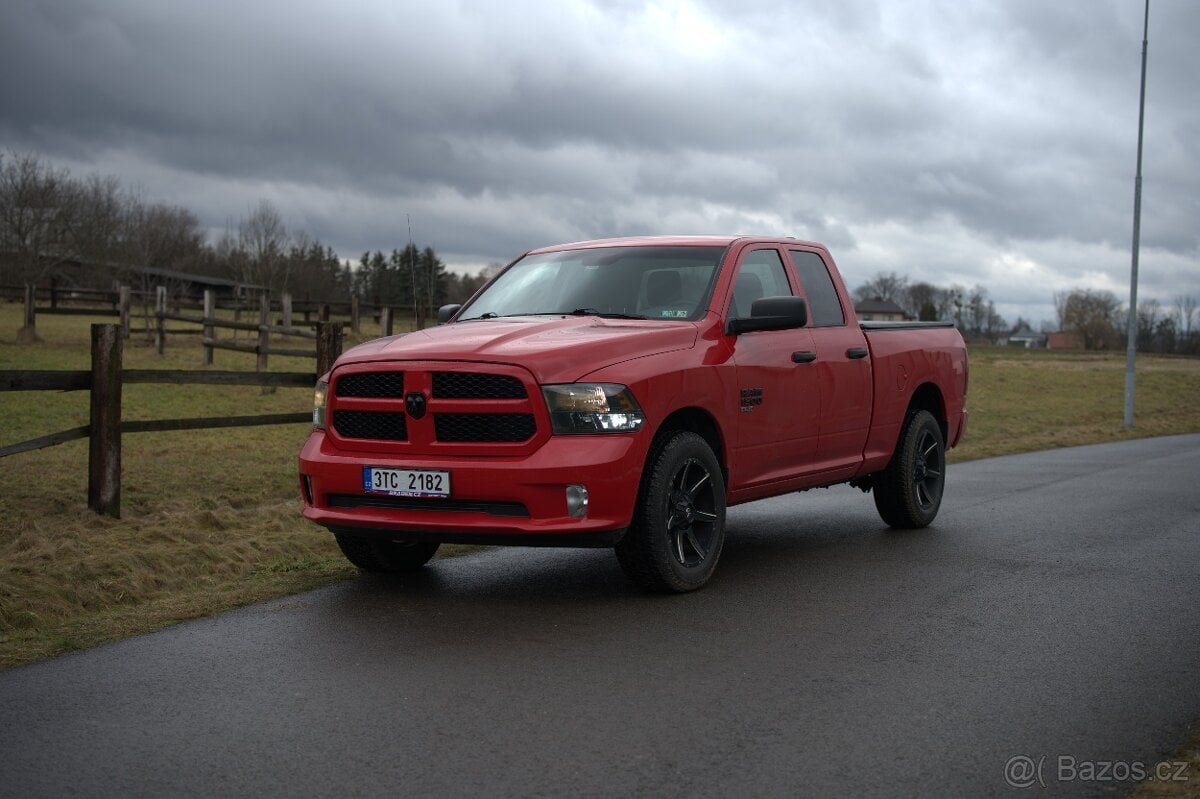 Dodge RAM 1500 CLASSIC 4X4 2019 3.6 V6