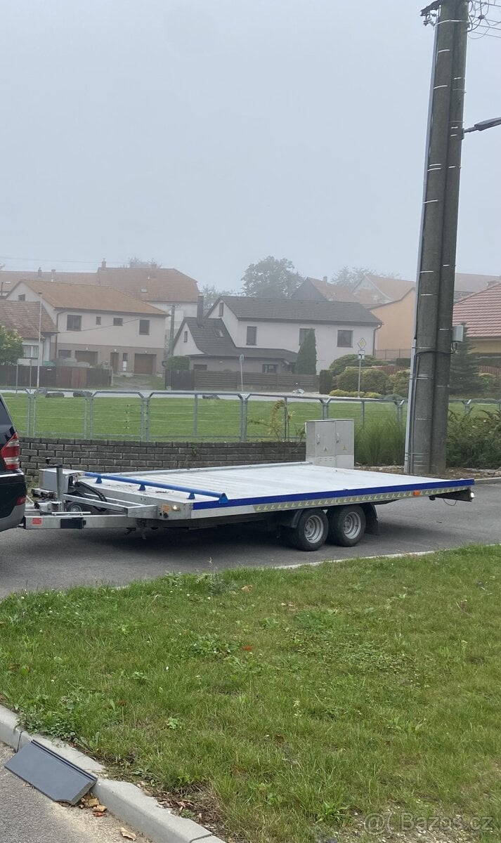 Prodám přepravník aut - Agados ADAM, 2700 KG